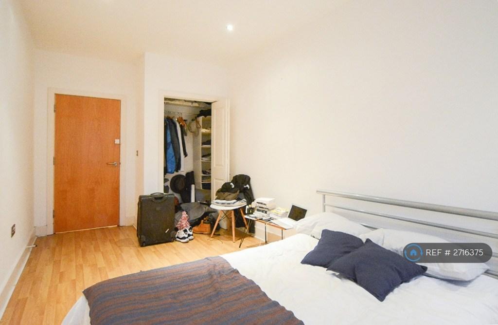 Built-In Wardrobes