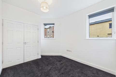 undefined, Newland Street, Gloucester, Gloucestershire, GL1