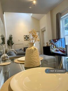 2 bedroom flat to rent, Oak Terrace, Liverpool, L7