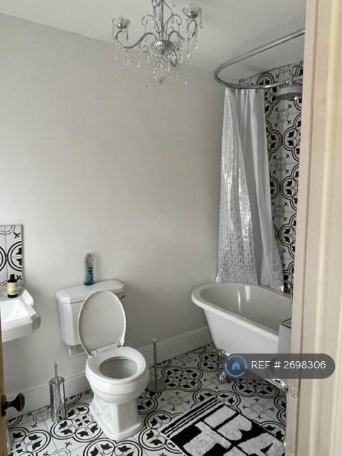 Ensuite Bathroom