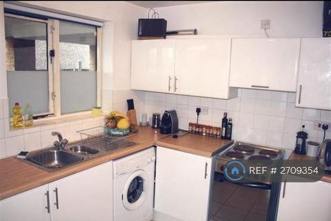 1 bedroom flat to rent, Burges Road, London, E6