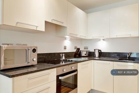 1 bedroom flat to rent, Railway Terrace, Slough, SL2