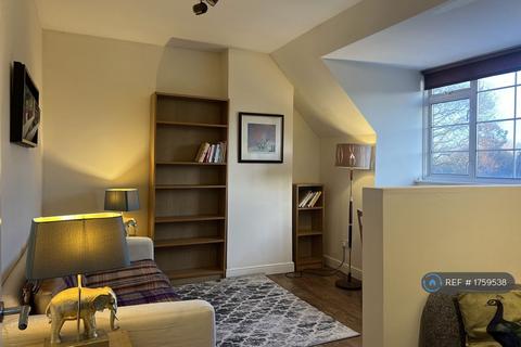 2 bedroom flat to rent, Lydford Road, London, NW2