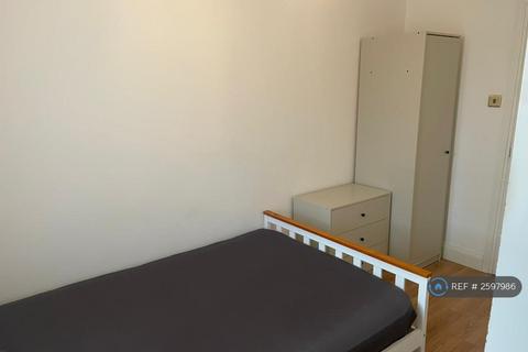 undefined, Viola Close, Basildon, SS15