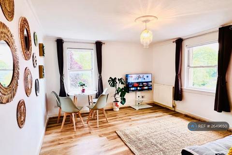 1 bedroom flat to rent, Robertson's Count, Edinburgh, EH8