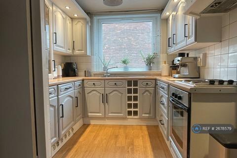 3 bedroom maisonette to rent, London, London, E14