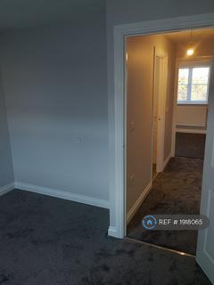 3 bedroom terraced house to rent, Grovelands, Southend-On-Sea, SS2
