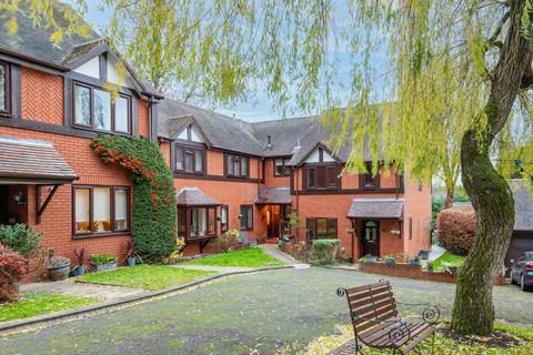 undefined, Yew Tree Gardens, Henley-in-Arden, B95