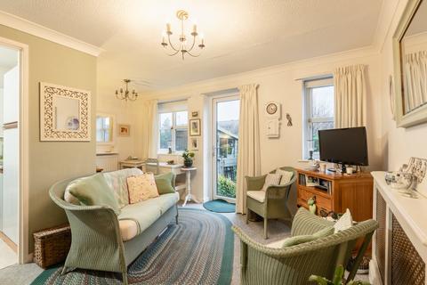undefined, Yew Tree Gardens, Henley-in-Arden, B95