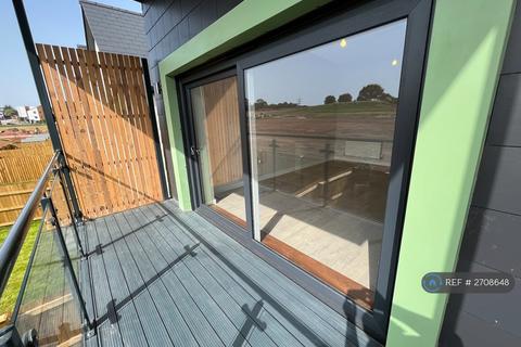 2 bedroom detached house to rent, Bayley Place, Exeter, EX1