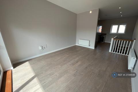 2 bedroom detached house to rent, Bayley Place, Exeter, EX1