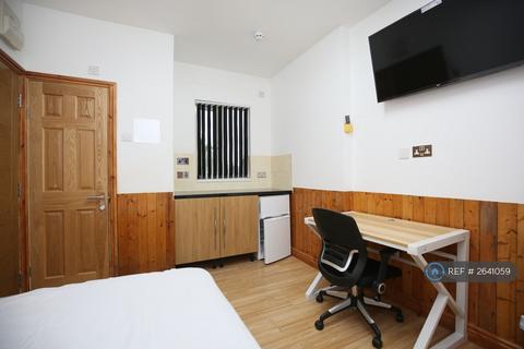 1 bedroom in a house share to rent, King Richard Street, Coventry, CV2