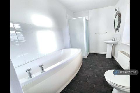 1 bedroom in a house share to rent, Well Street, Torrington, EX38