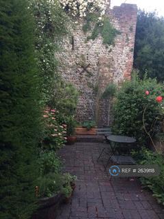 2 bedroom terraced house to rent, Keere Street, Lewes, BN7