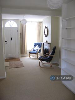 2 bedroom terraced house to rent, Keere Street, Lewes, BN7