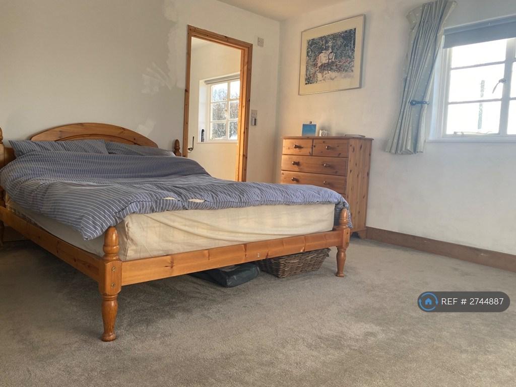 King Size Bed And En-Suite.