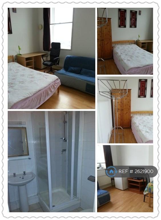 Rm. 107 Ensuite Triple Room