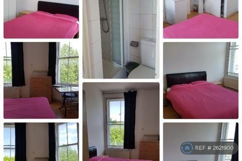 undefined, East India Dock Road, London, E14