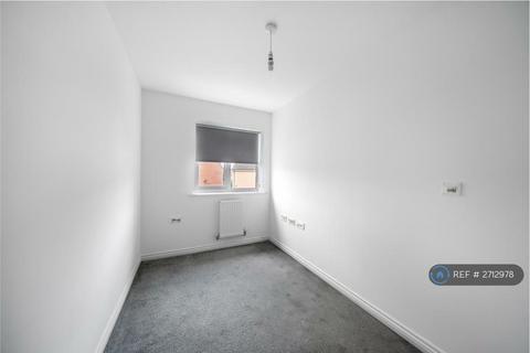 undefined, Apollo Close, Aylesbury, HP18