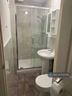 1 bedroom in a house share to rent, Willingdon Road, London, N22