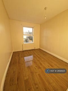 undefined, Warwick Road West, Luton, LU4
