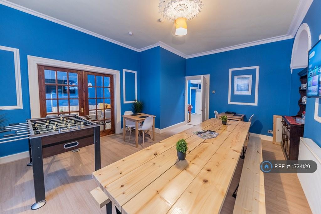 Tivoli Guesthouse Dining Area