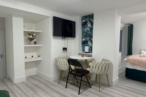 undefined, Pembroke Road, London, W8