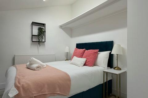 undefined, Pembroke Road, London, W8