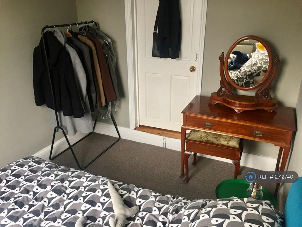 1st Floor Bedroom/Study/Nursery