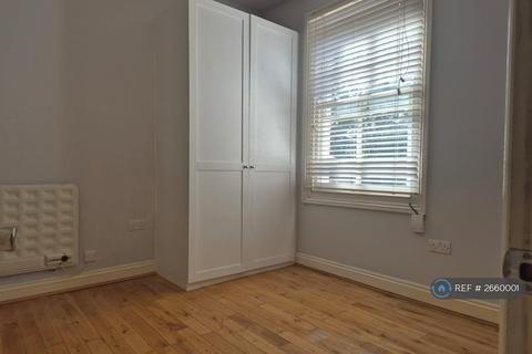 undefined, Parkland Road, London, N22