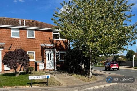1 bedroom semi-detached house to rent, Kingfisher Close, Colchester, CO4