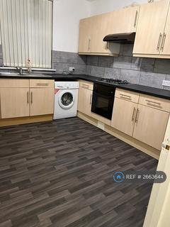 3 bedroom flat to rent, Bentley Lane, Leeds, LS6