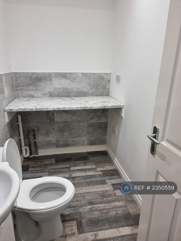 Downstairs Utility Room
