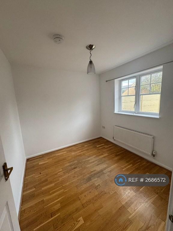 Double Bedroom 4