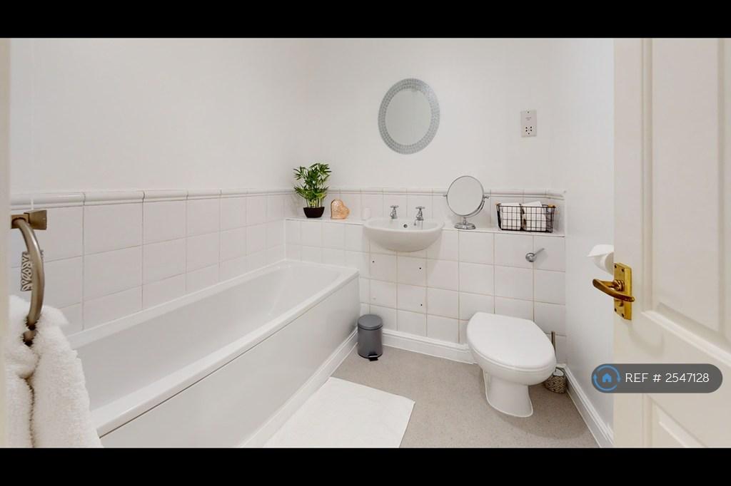 Main Bathroom