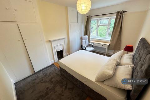 undefined, Ellington Road, London, N10