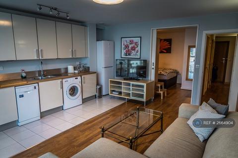 1 bedroom flat to rent, Mapleton Road, London, SW18