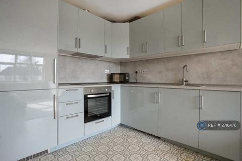 undefined, Reading Road, Winnersh, Wokingham, RG41