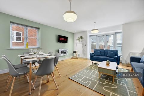3 bedroom terraced house to rent, Parish Mews, Hampton-In-Arden, Solihull, B92