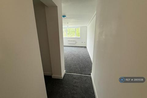 1 bedroom flat to rent, Westport Road, Stoke-On-Trent, ST6