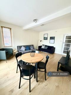 2 bedroom flat to rent, Shepherds Bush Road, London, W6