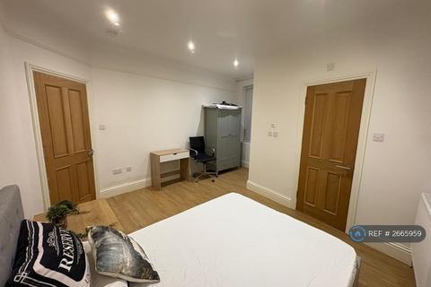 undefined, Westland Road, Watford, WD17