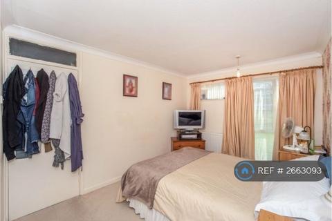 undefined, Lanridge Road, London, SE2