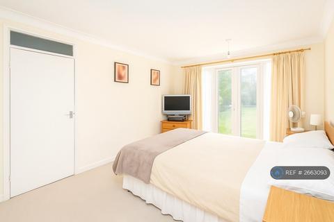 undefined, Lanridge Road, London, SE2