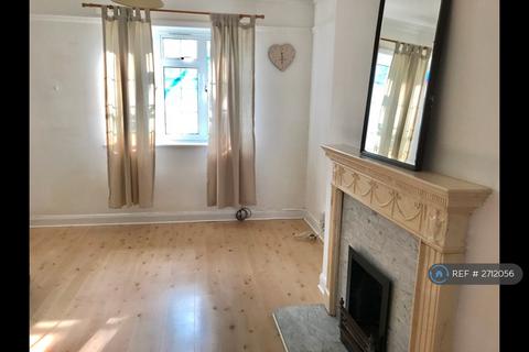 undefined, Mount Avenue, London, W5