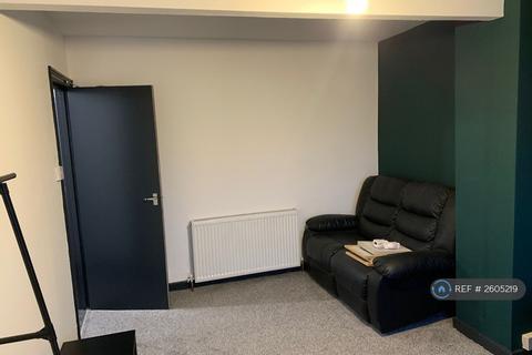 1 bedroom flat to rent, Westmorland Avenue, Blackpool, FY1