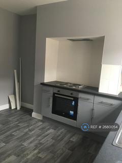 3 bedroom terraced house to rent, Grafton Street, Castleford, WF10