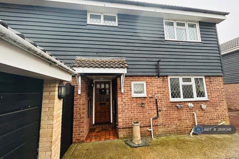 4 bedroom detached house to rent, Covenbrook, Brentwood, CM13