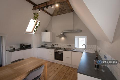 undefined, St Ann's Tower, Leeds, LS6