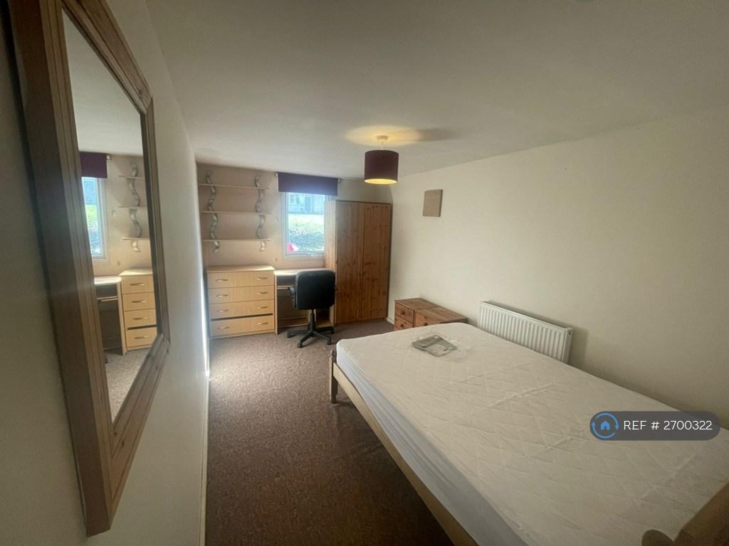 Room 4 - Ground Floor